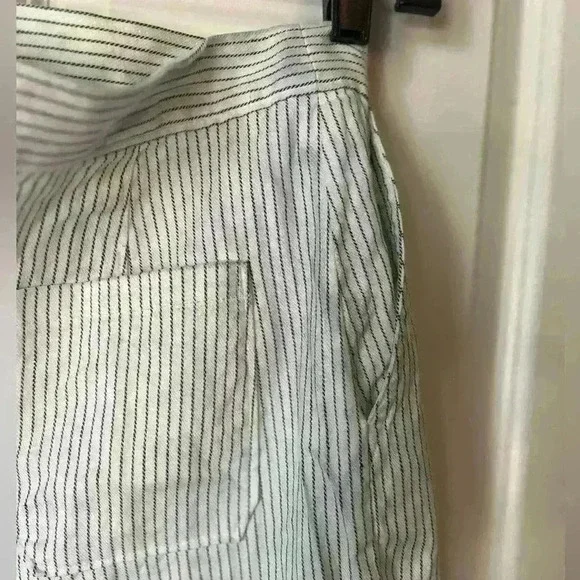 Banana Republic Cotton/Linen Wrap Skirt - Picture 4 of 12